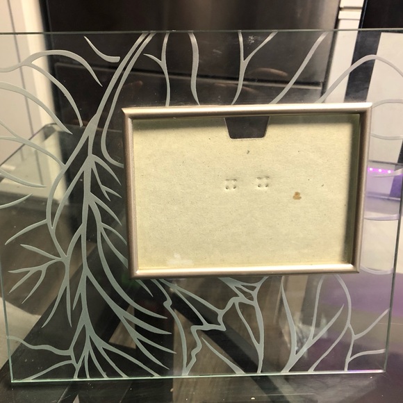 Glass frame - Picture 1 of 2